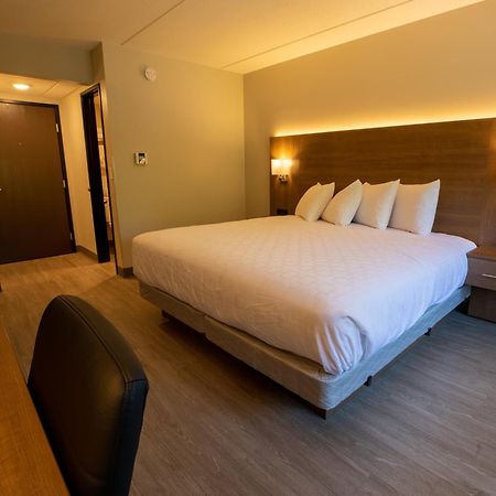 Superior Stay Hotel Marquette Luaran gambar