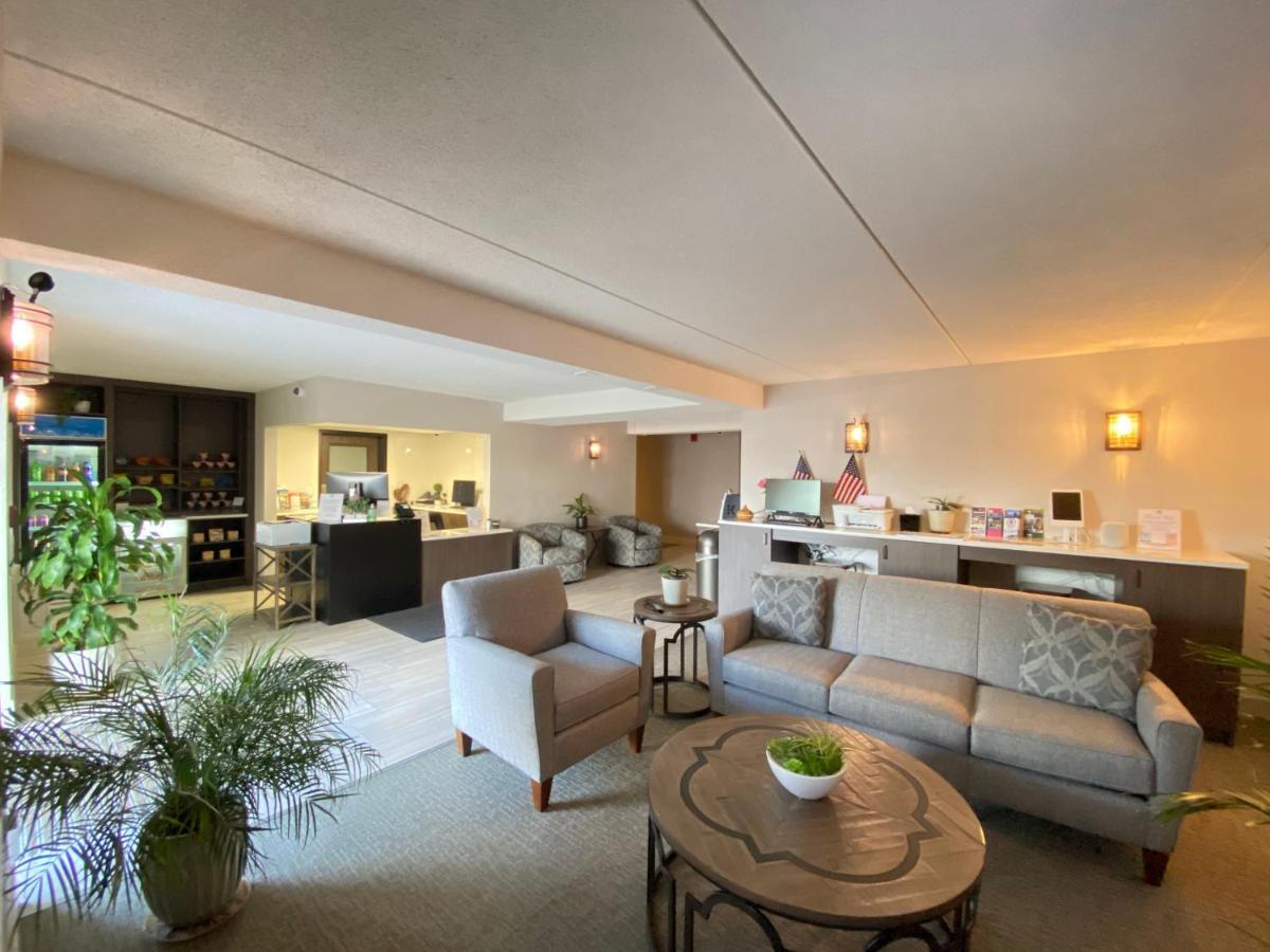 Superior Stay Hotel Marquette Luaran gambar